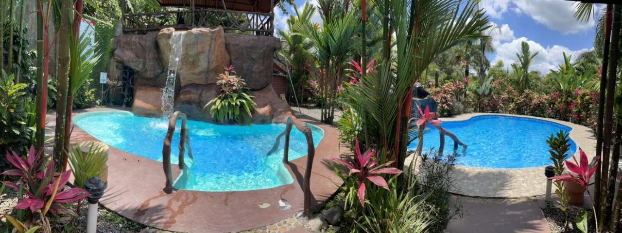 Aunty Arenal Lodge La Fortuna Exterior foto