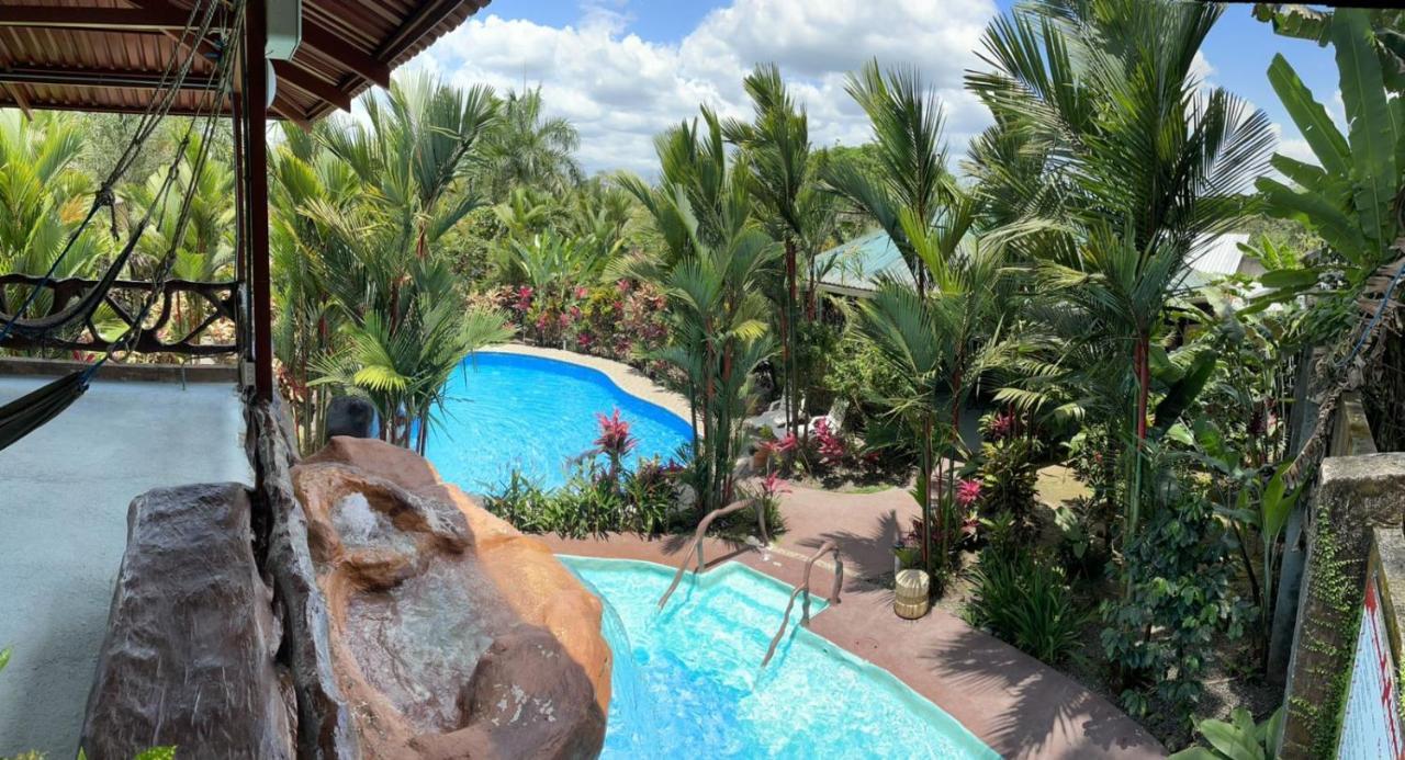 Aunty Arenal Lodge La Fortuna Exterior foto