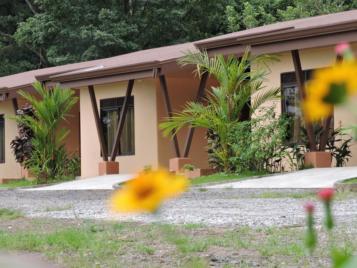 Aunty Arenal Lodge La Fortuna Exterior foto